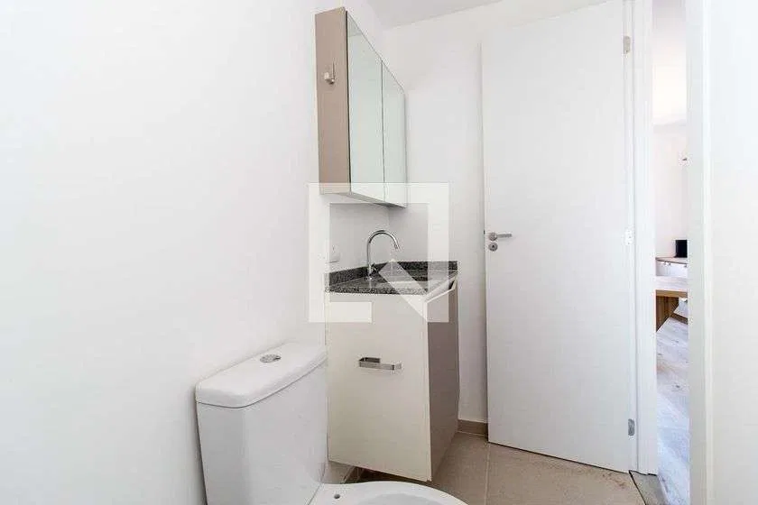 Furnished studio with 1 bedroom and 1 parking space — photo 15