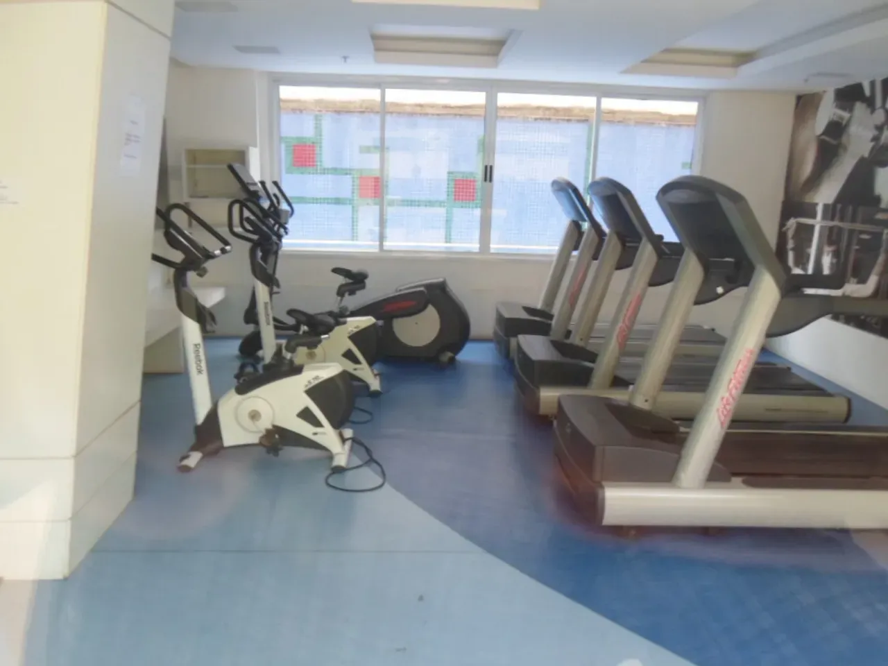 Apartamento de 3 quartos em condomínio com academia — photo 24