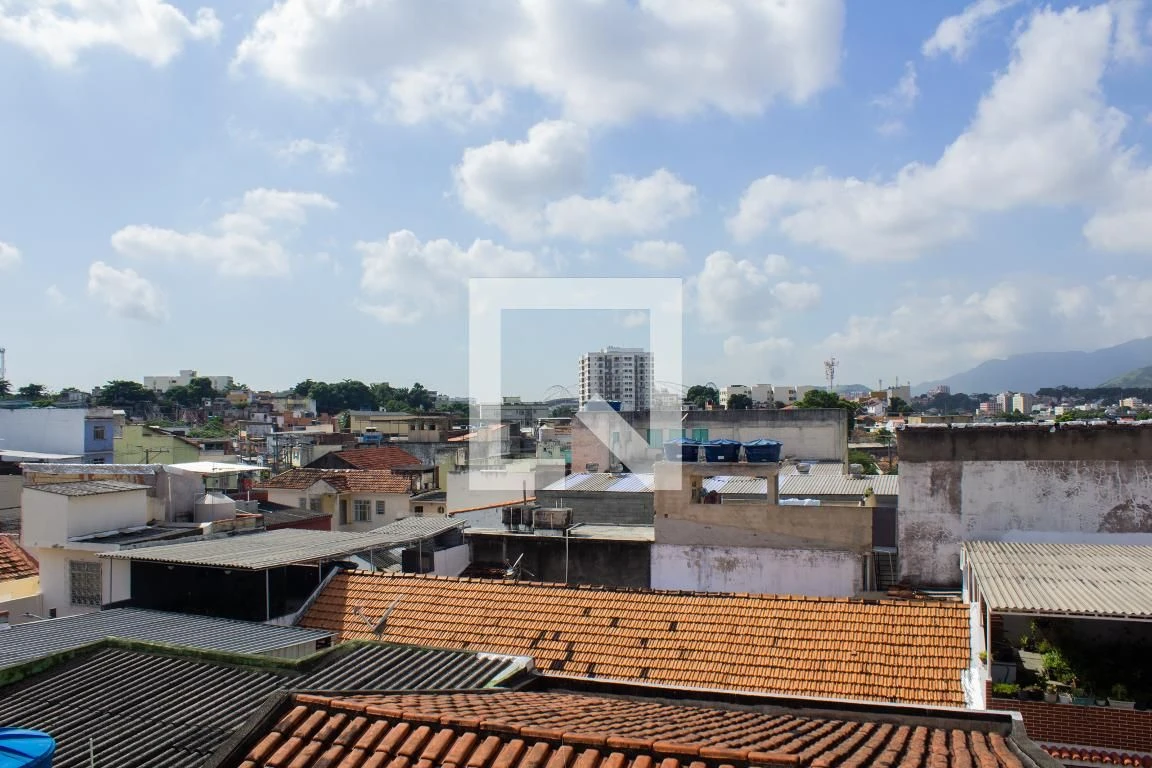 2-bedroom apartment with a private BBQ area — photo 38