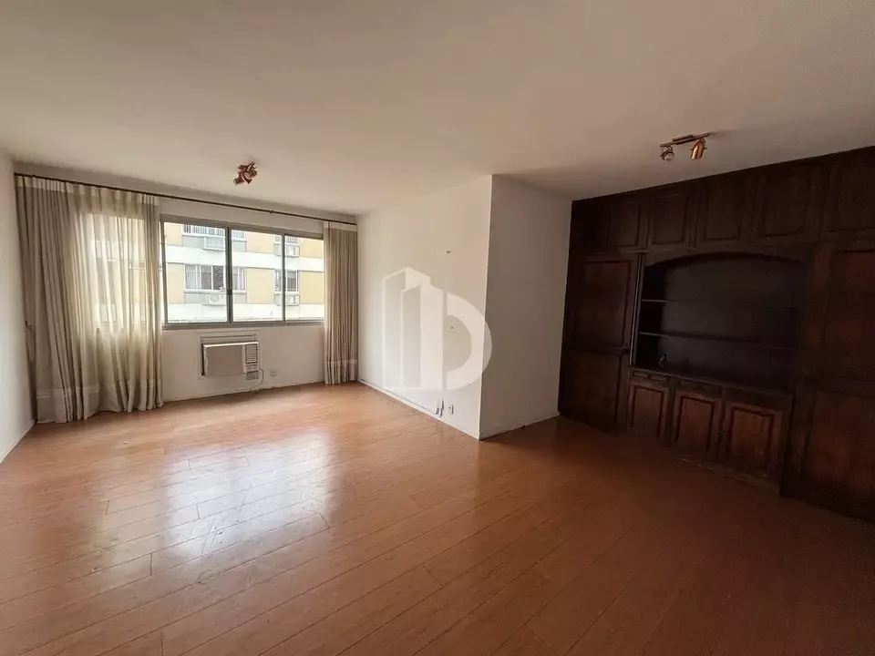 Вид на воду и 4 спальни: квартира 124 м² — photo 12