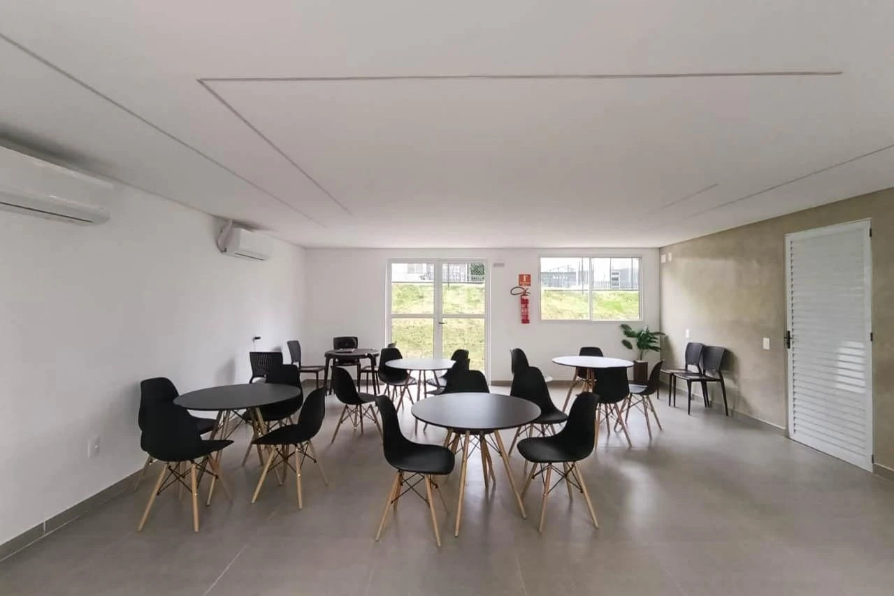 Apartment, 46 m², with wood or laminate floors — photo 41