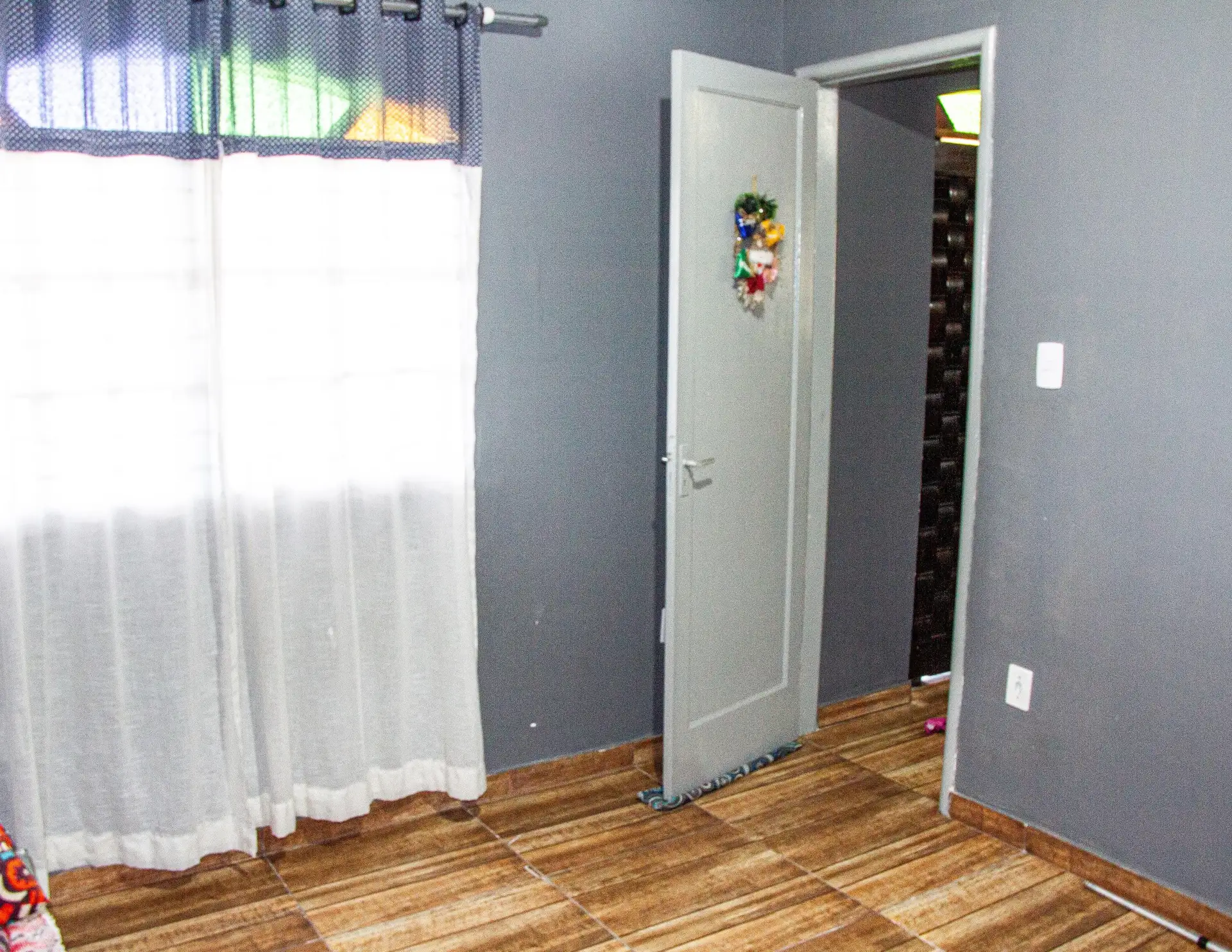 Furnished house with 4 bedrooms, 3 baths and a balcony — photo 30