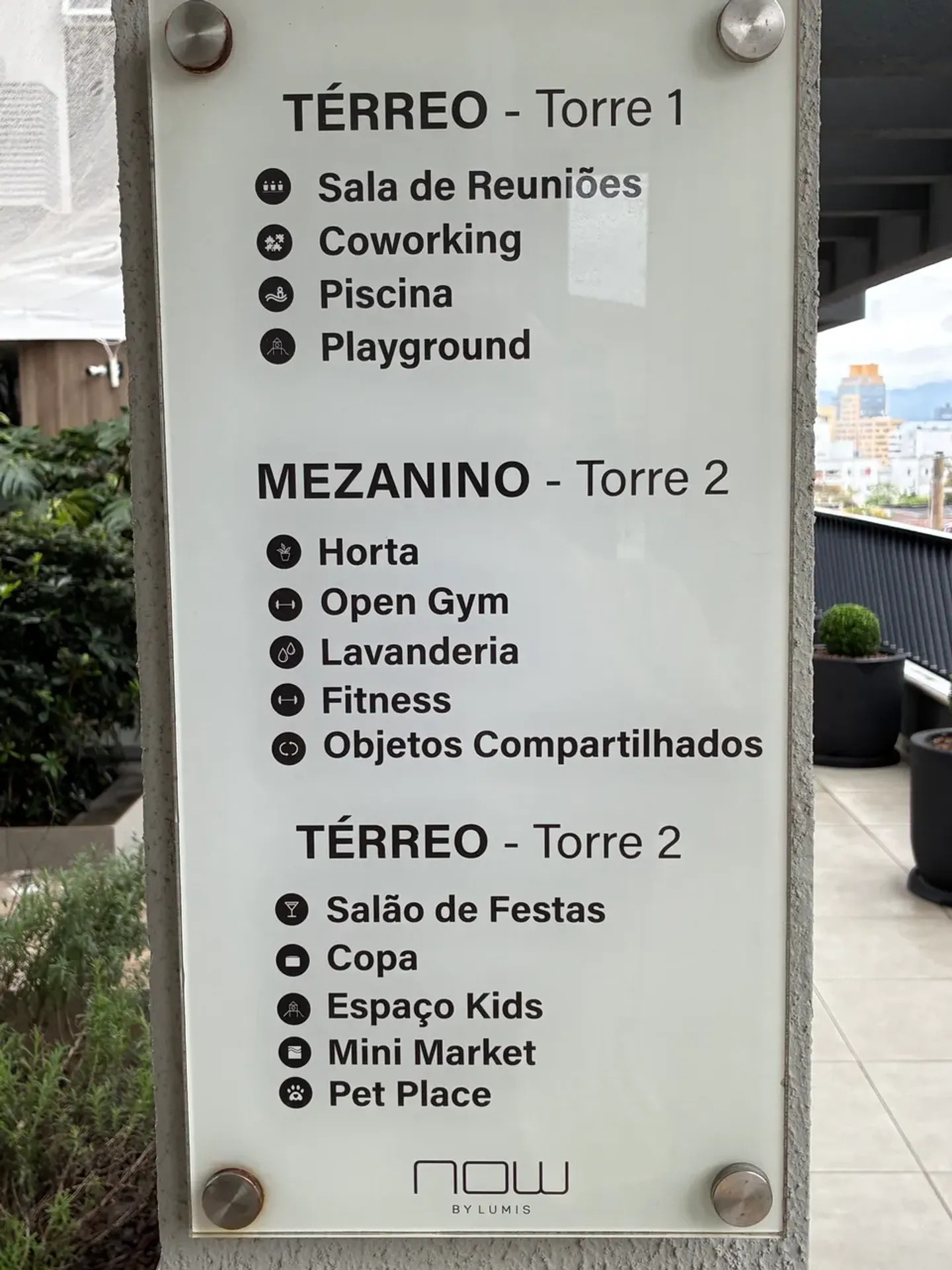 One-bedroom apartment with a mountain view in Florianópolis — photo 20