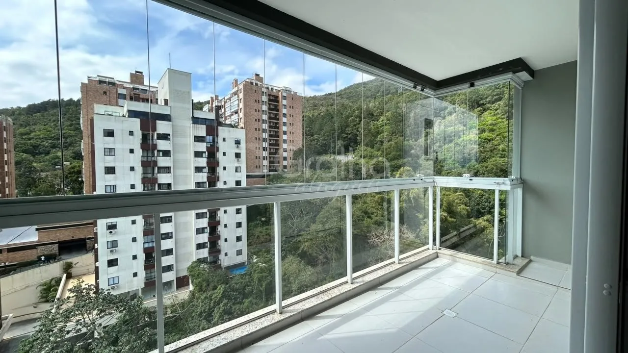 Furnished apartment, 119 m², with floor-to-ceiling windows — photo 14
