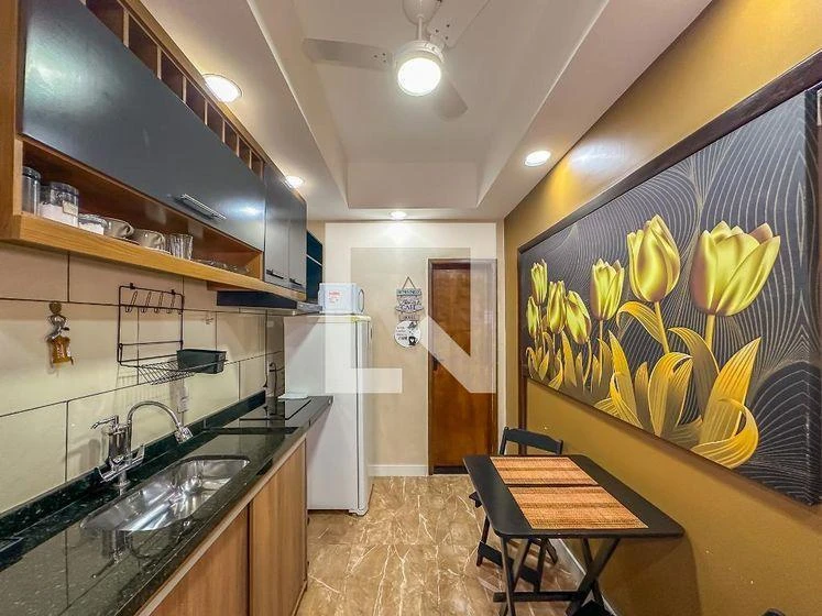 37 m² apartment with a home office and a washing machine — photo 2