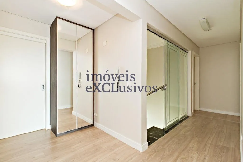 Penthouse with 4 en-suite rooms, balcony and private garden — photo 11
