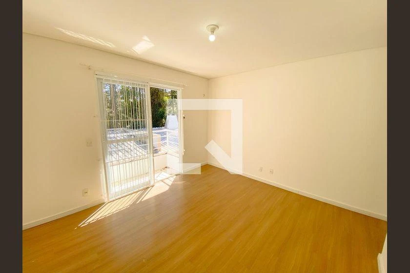 Дом: 3 спальни, 1 со своей ванной, 140 м², Флорианополис — photo 8