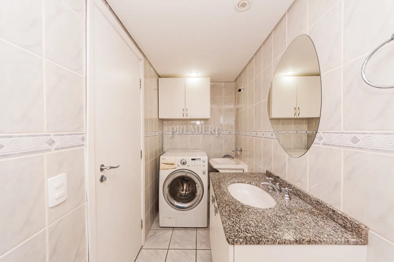 Furnished studio with 1 bedroom and 1 bathroom, 62 m² — photo 17