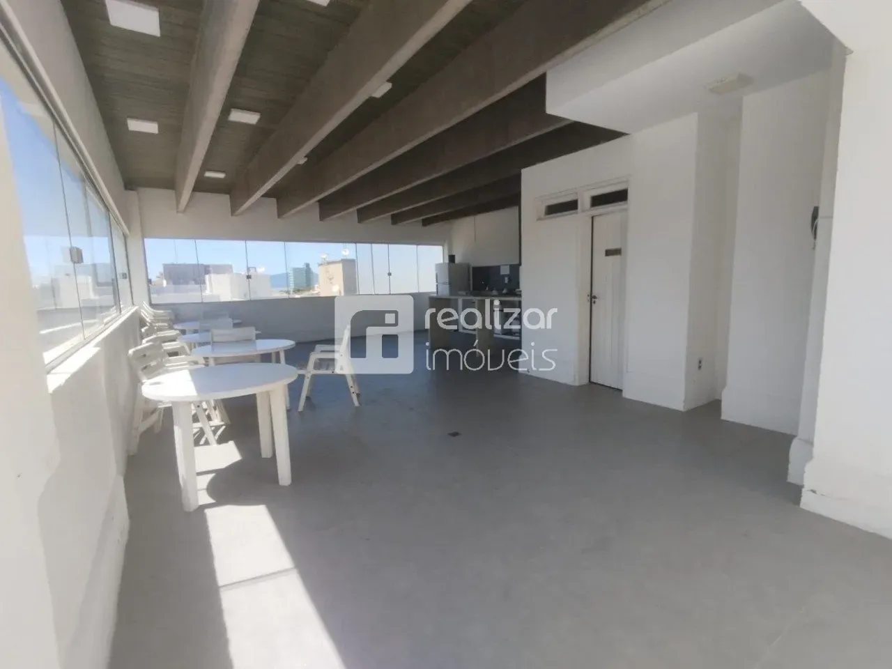 4-bedroom apartment on the 1st floor, 152 m² — photo 3