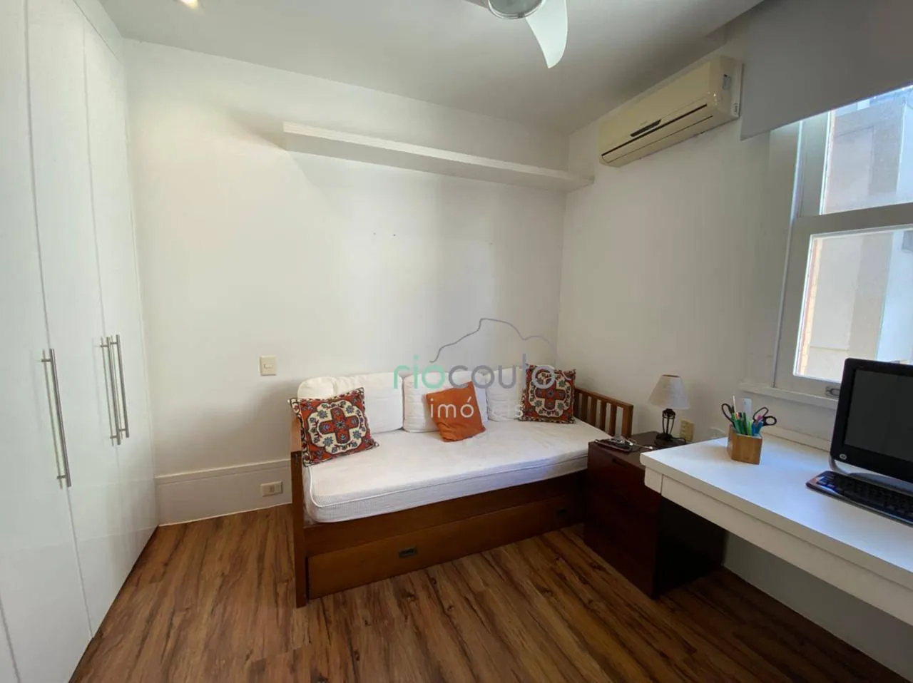 4-bedroom apartment with a dishwasher in Rio de Janeiro — photo 2