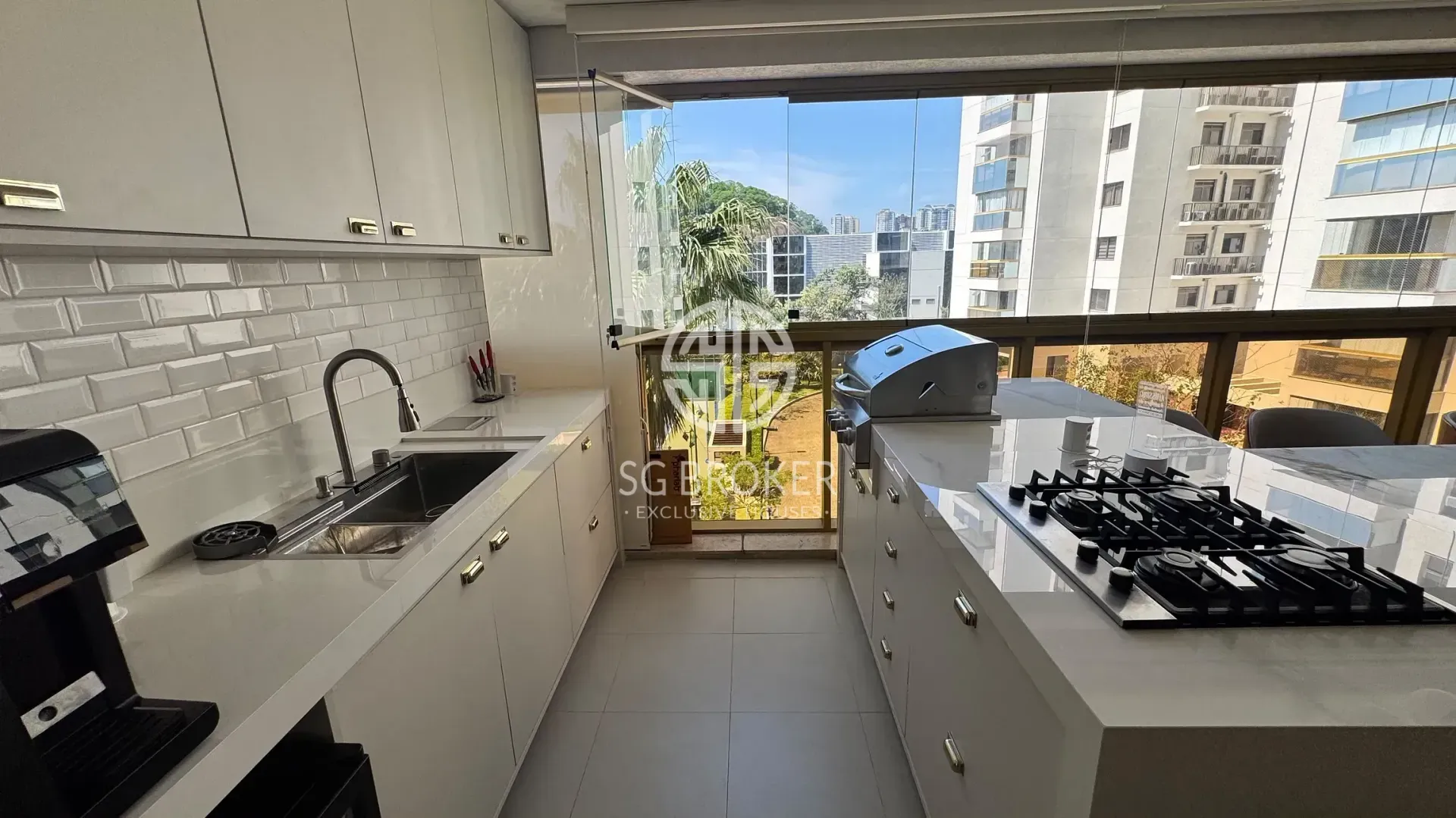 Apartamento mobiliado, 217 m², com closet — photo 30