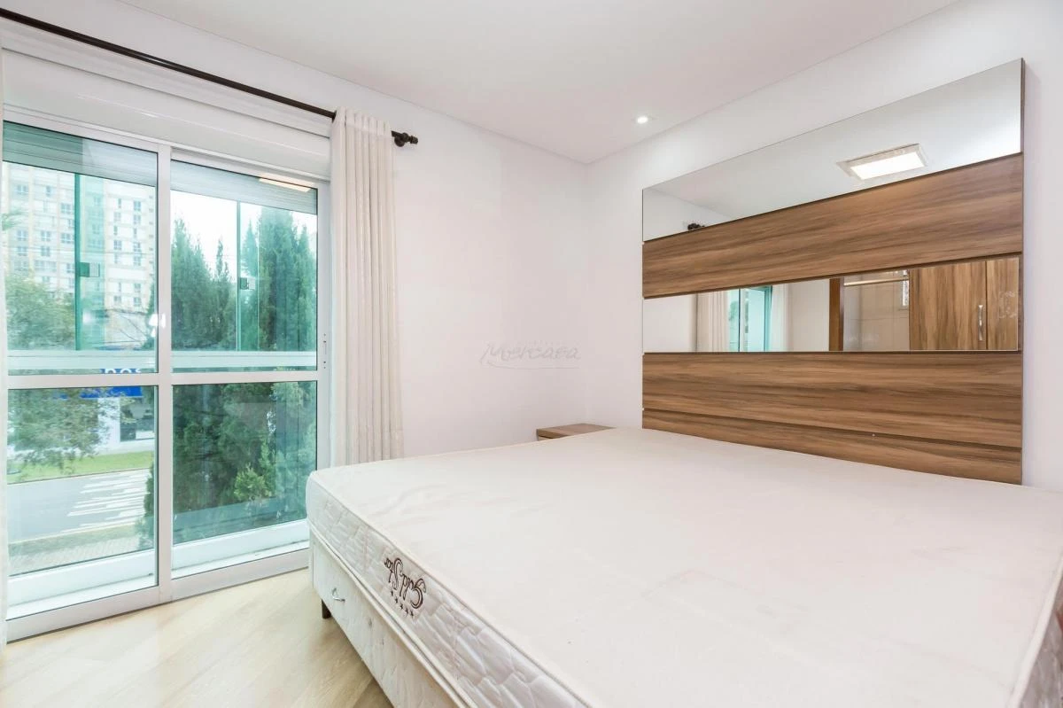 Apartment, 72 m², with a glass-enclosed balcony — photo 12