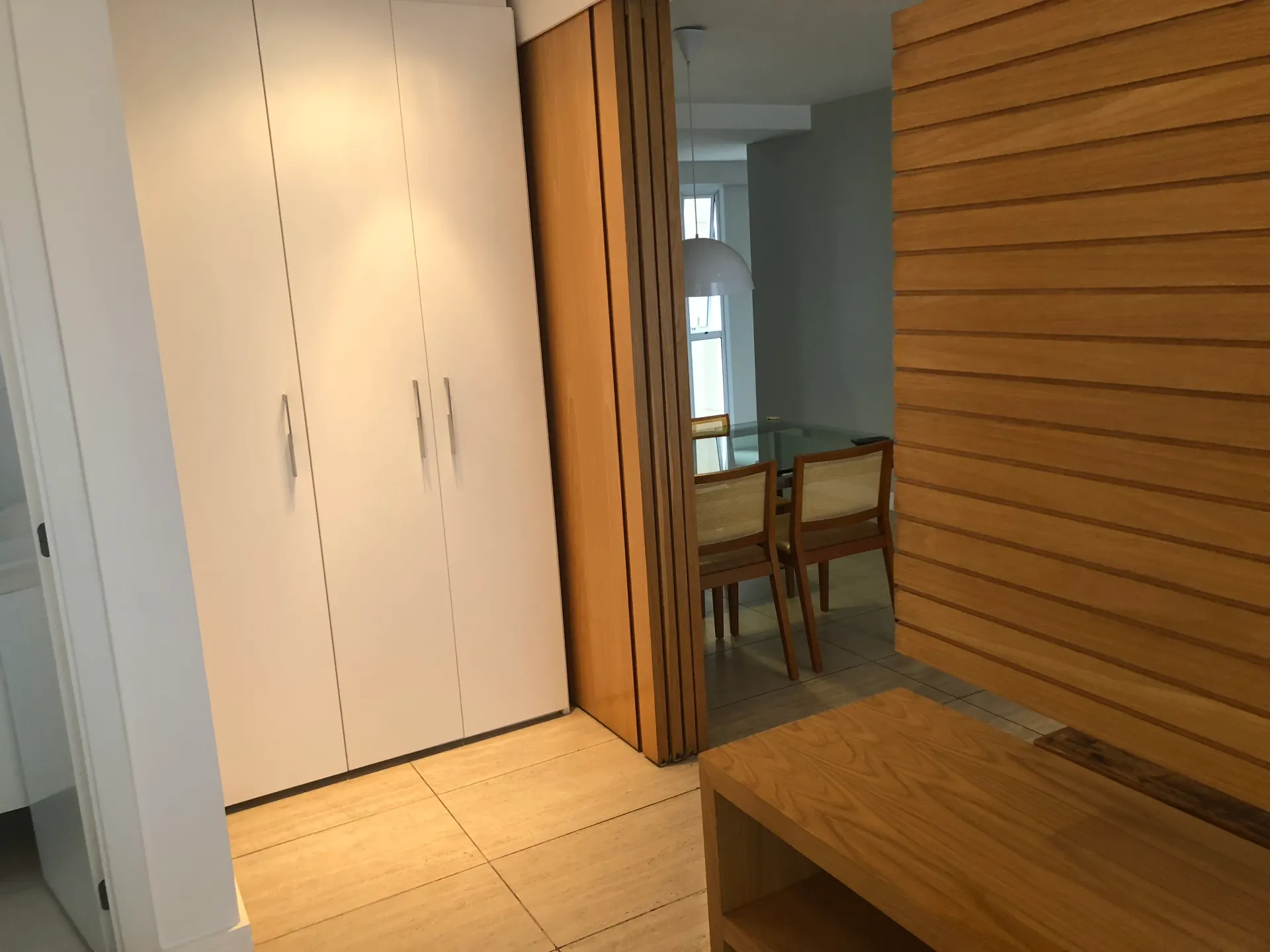 Furnished 85 m² apartment with open-plan kitchen and 2 beds — photo 18