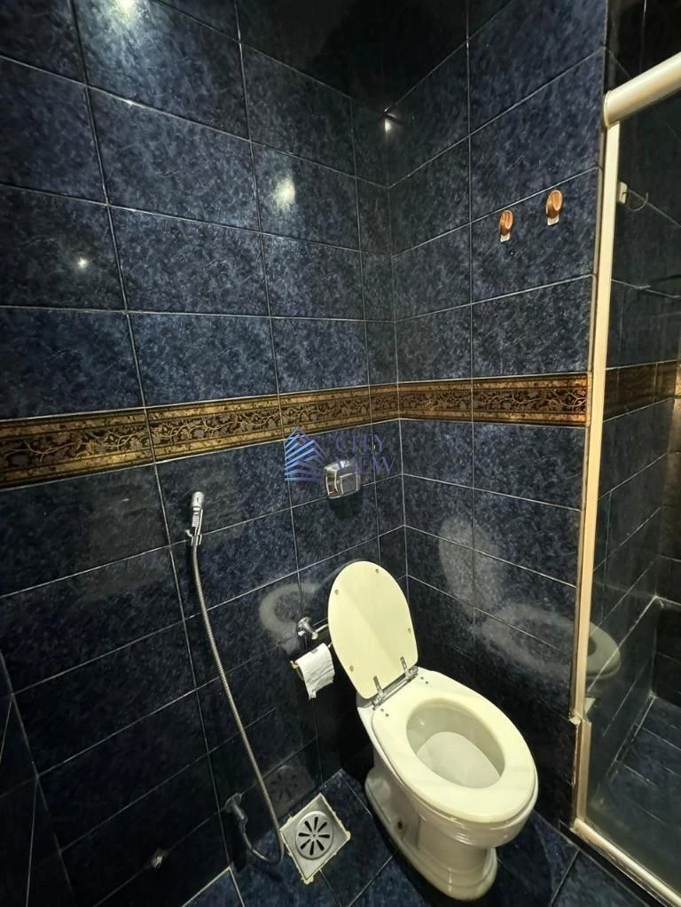 Washing machine in a 3-bedroom apartment, 130 m² — photo 22