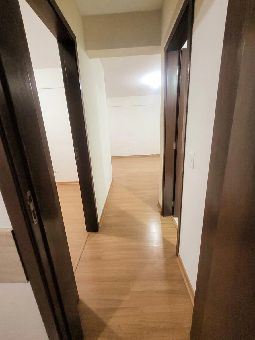 2-bedroom apartment with a washing machine in Curitiba — photo 4