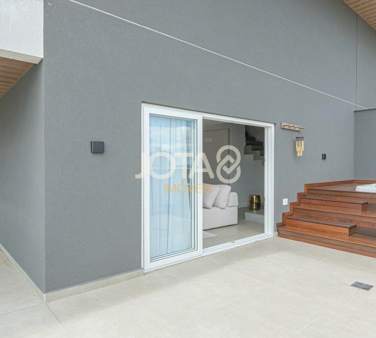 Floor-to-ceiling windows in a 3-bedroom apartment, 194 m² — photo 20