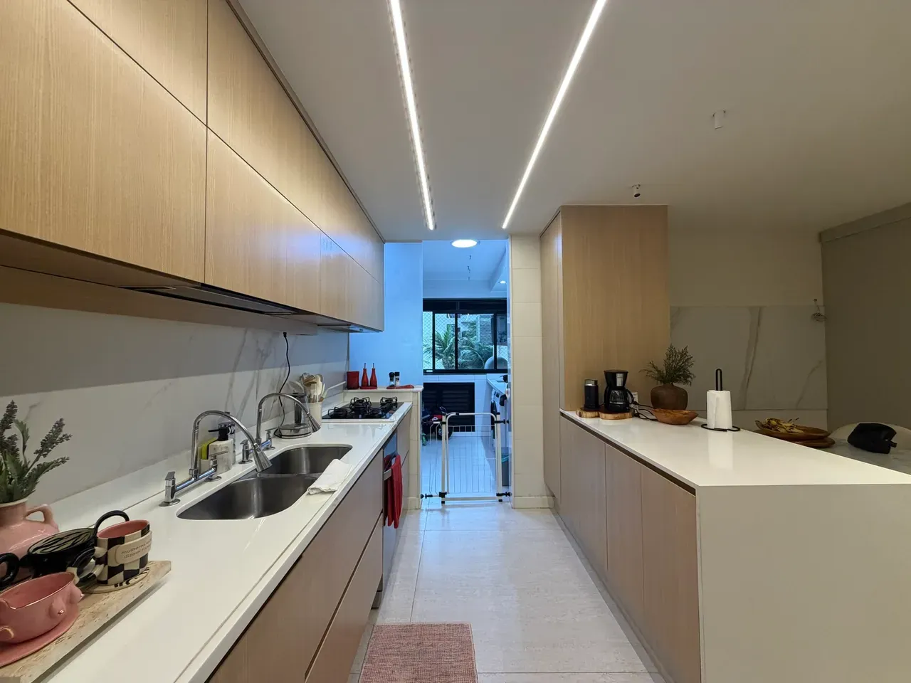 4 quartos e jacuzzi: apartamento de 231 m² — photo 3