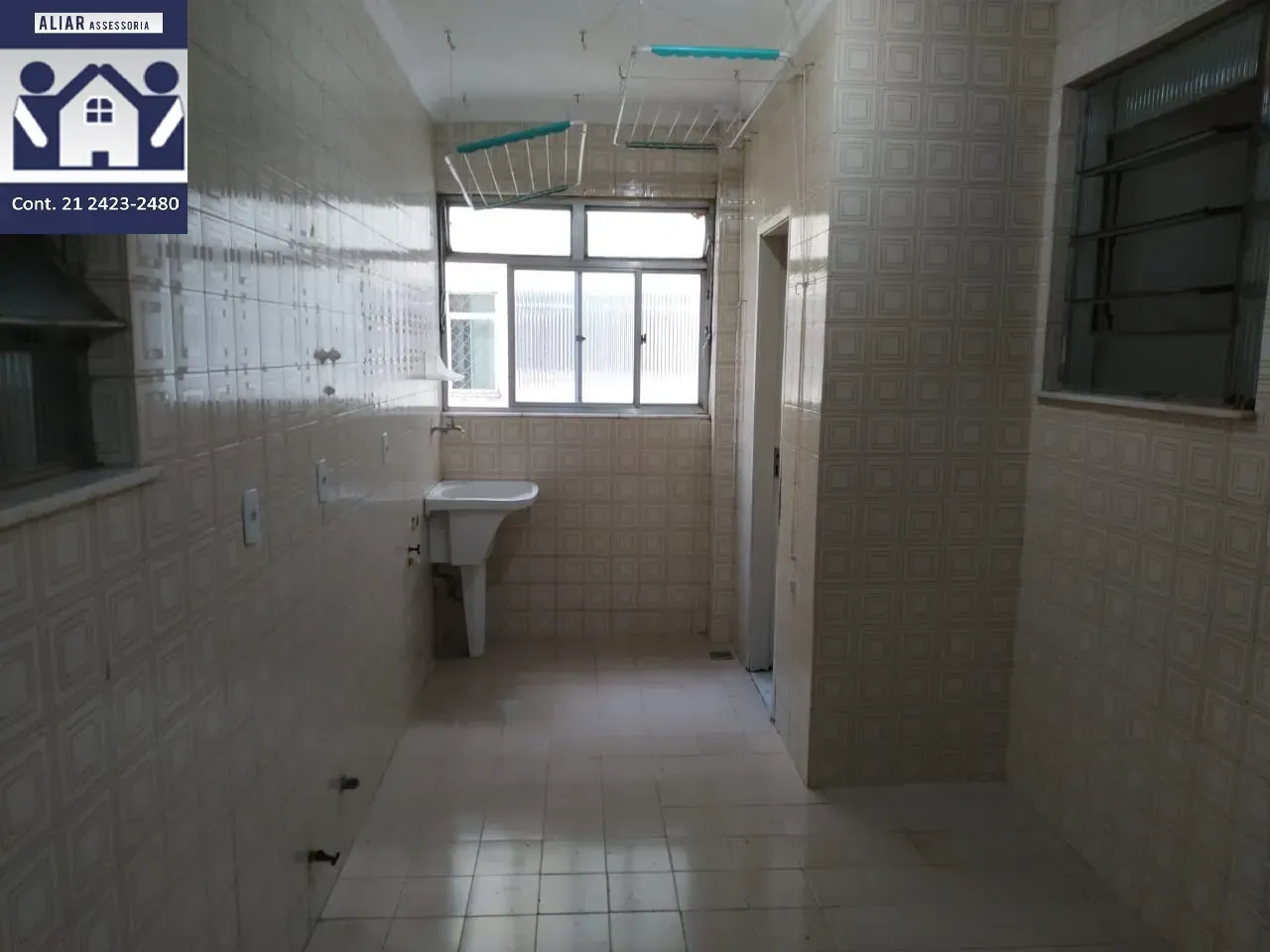 Apartamento com 3 quartos, 2 banheiros e vaga — photo 24