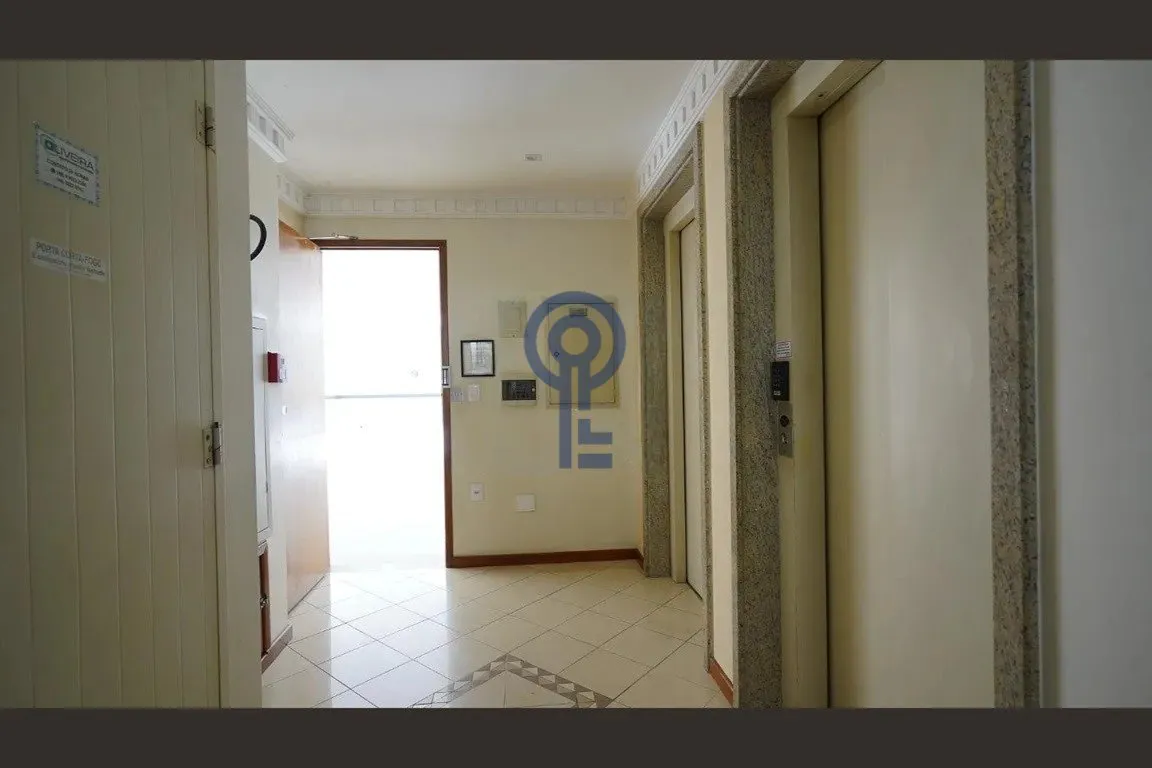 Квартира: 3 спальни, 1 со своей ванной, 81 м², Флорианополис — photo 24