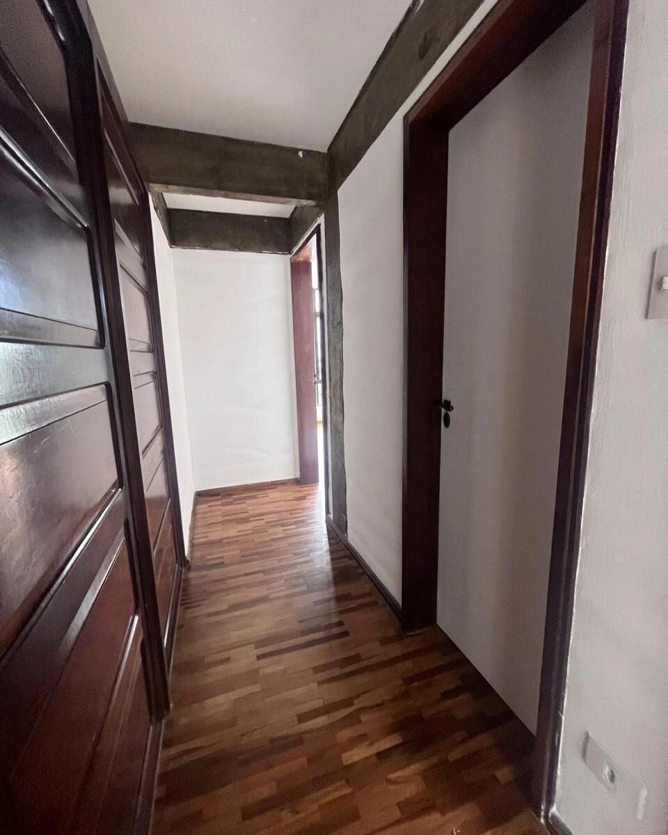 4-bedroom apartment with a home office in Curitiba — photo 29