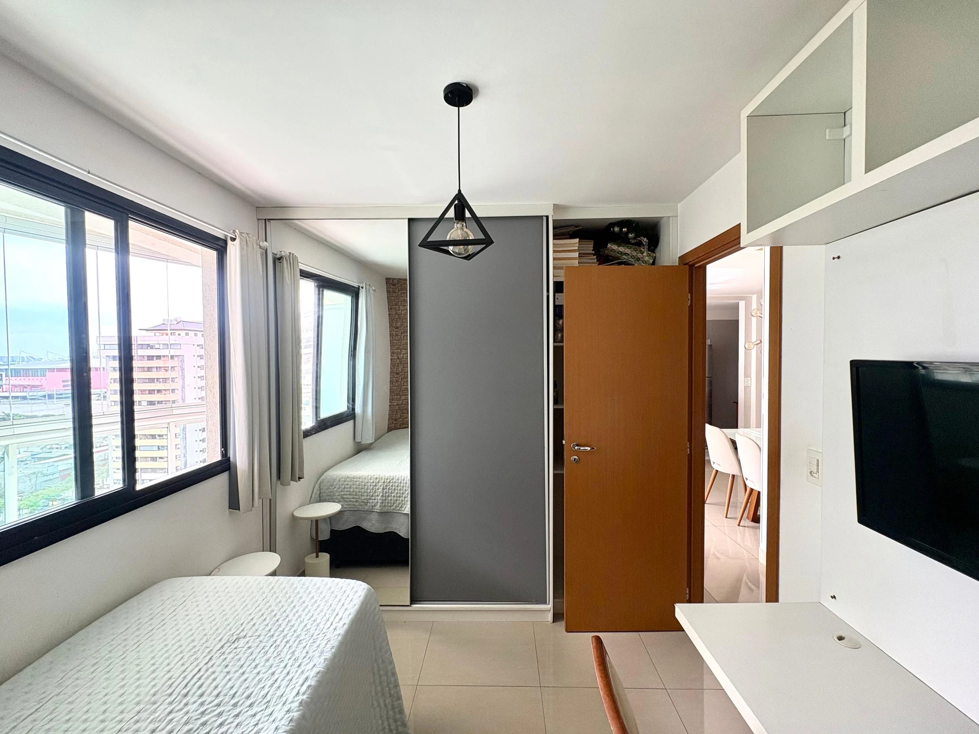 2-bedroom apartment with floor-to-ceiling windows — photo 17