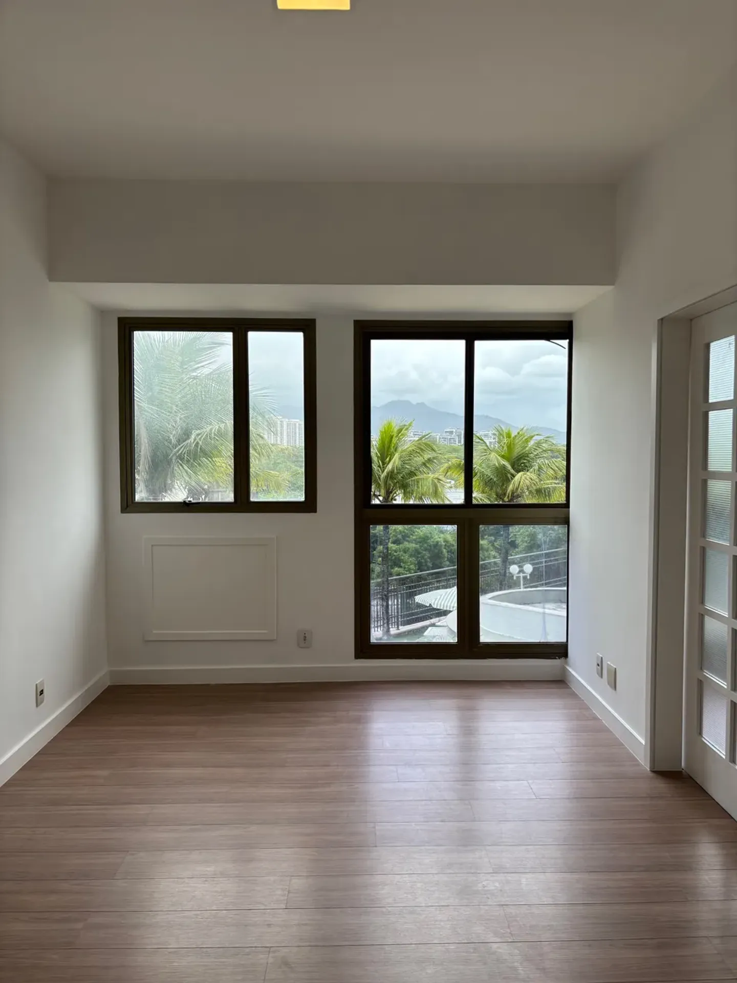 55 m² ground-floor apartment with 1 en-suite and private garden — photo 10