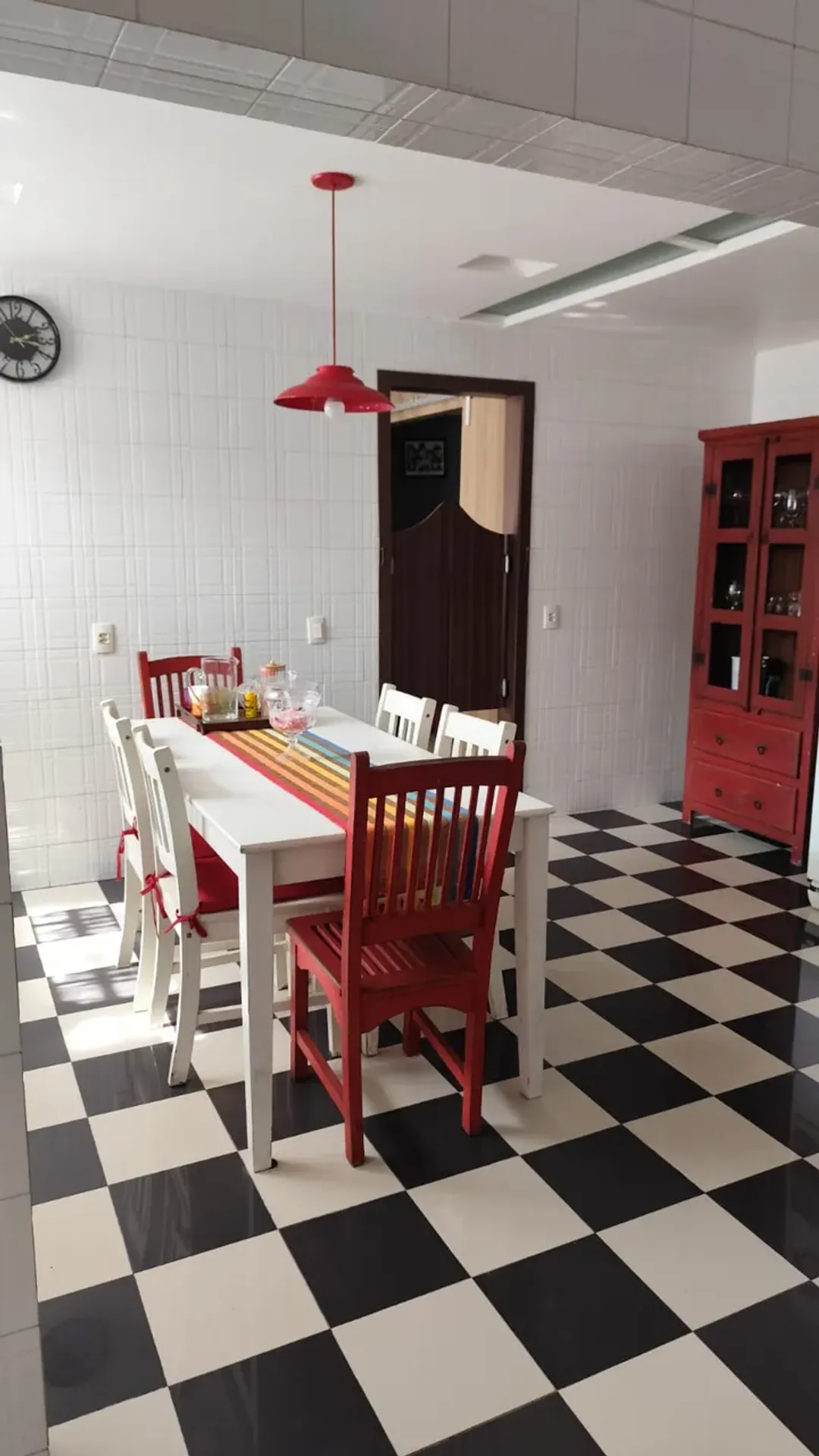 Furnished house, 360 m², with a walk-in closet — photo 11