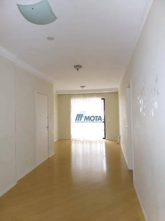 3-bedroom apartment with a bathtub — photo 28