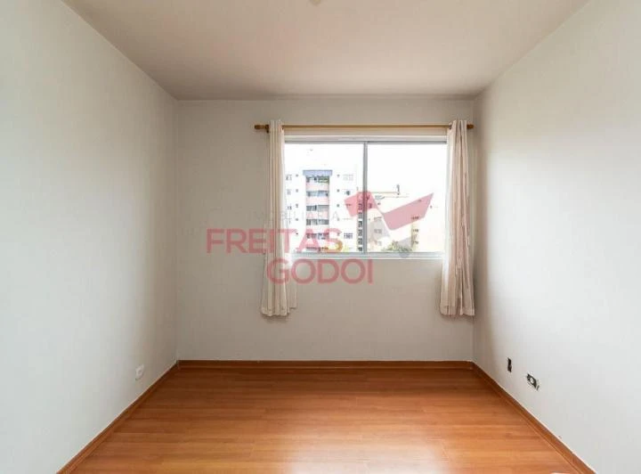 Apartamento de 104 m² con 3 dormitorios y 1 plaza de parking — photo 4
