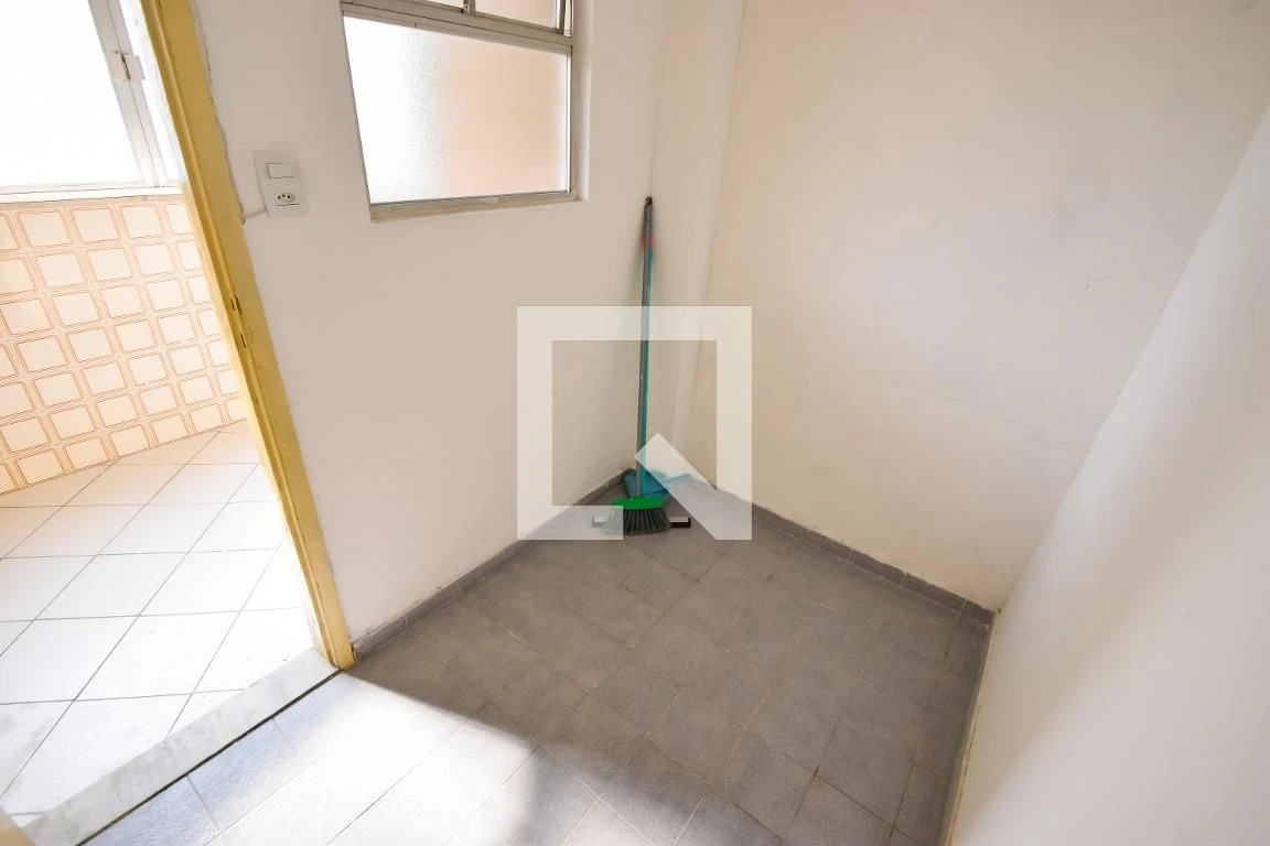 3-bedroom apartment with a mountain view in Rio de Janeiro — photo 32