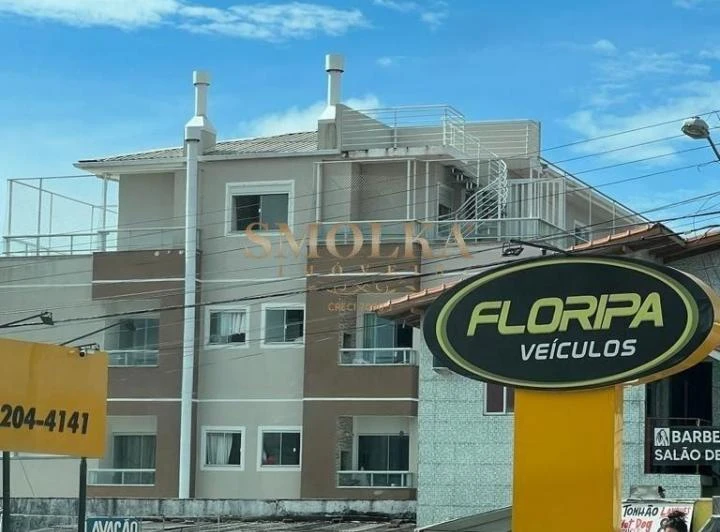 Furnished 3-bedroom penthouse with integrated kitchen