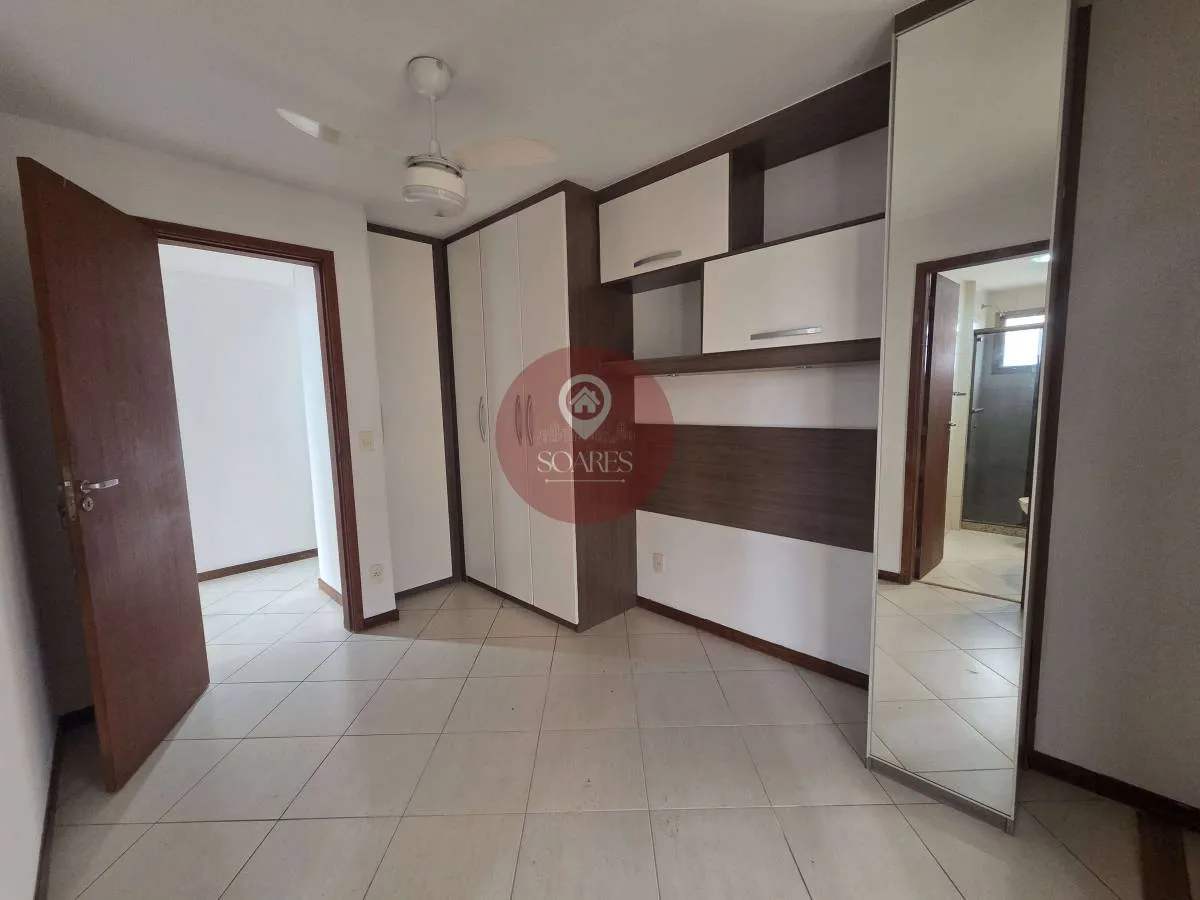 3-bedroom apartment with a home office — photo 18
