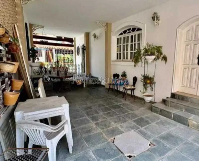 Furnished duplex home with gas stove and 228 m² — photo 12