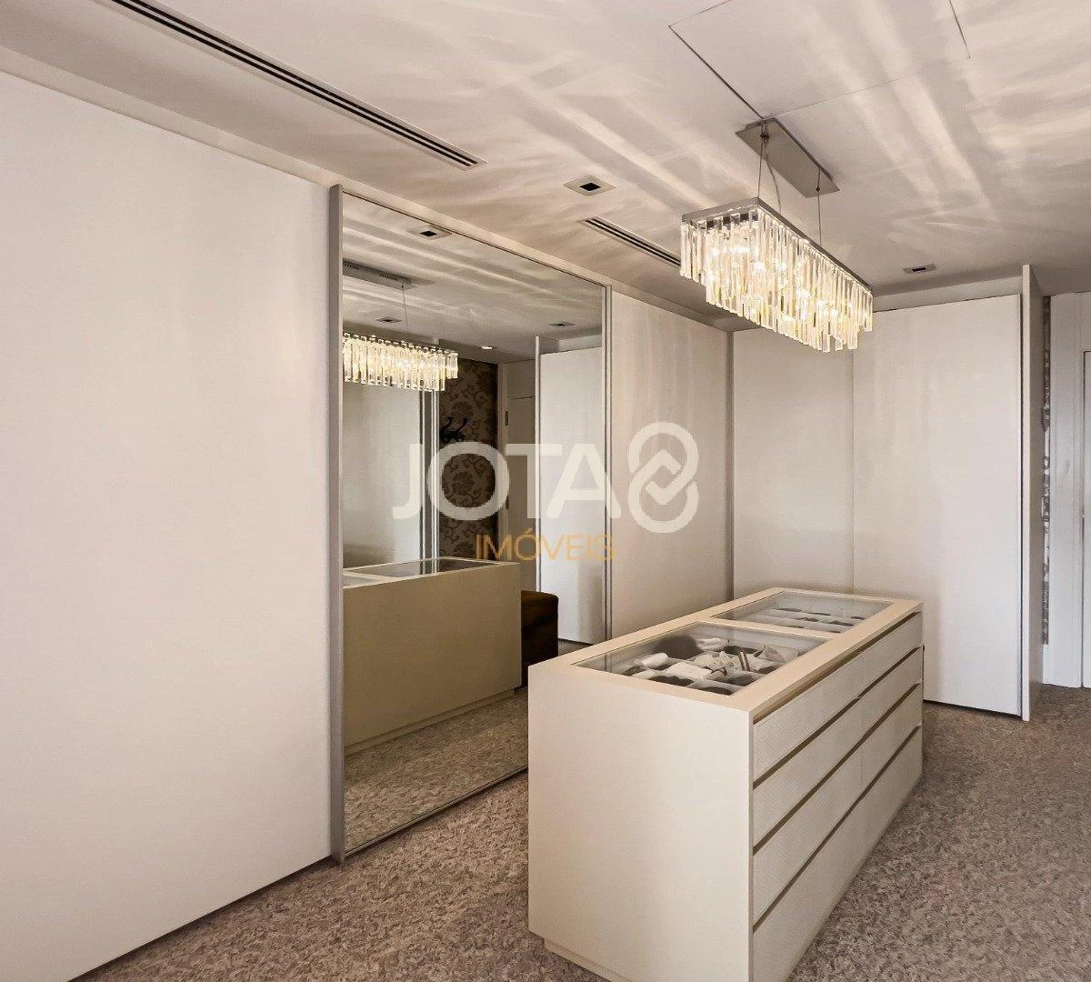 Apartamento mobiliado, 340 m², com banheira — photo 37