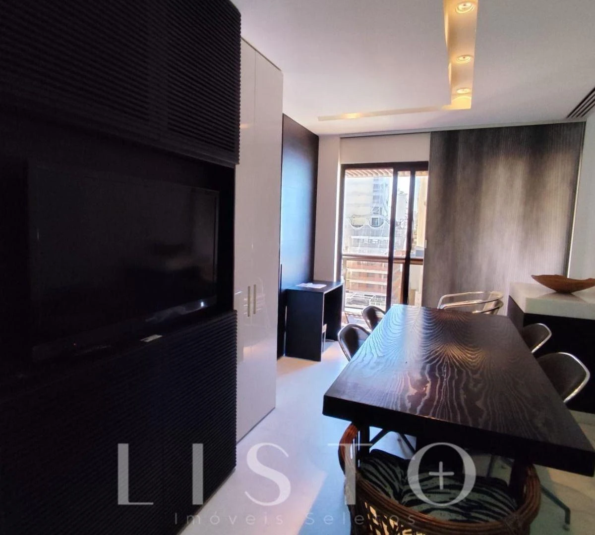 Меблированная квартира с 2 спальнями-свитами 82 м² — photo 3