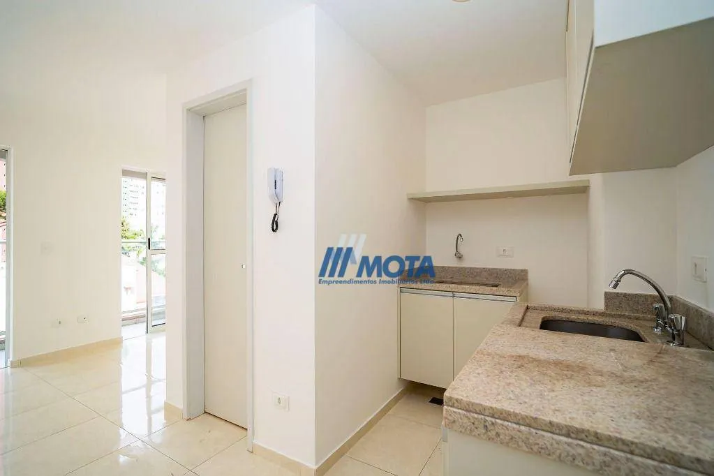 Estudio de 38 m² con cocina abierta y balcón — photo 4