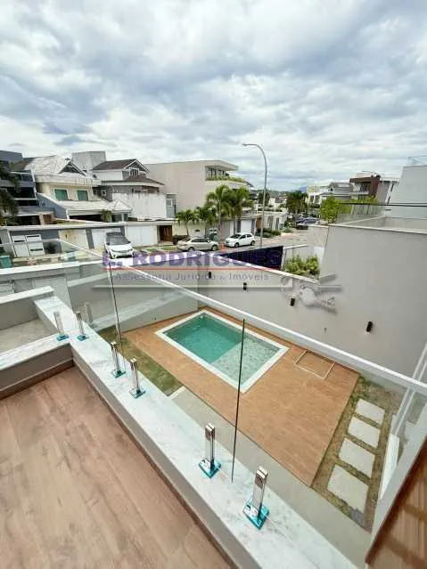 House with 5 bedrooms, 315 m², 3 parking spaces — photo 8