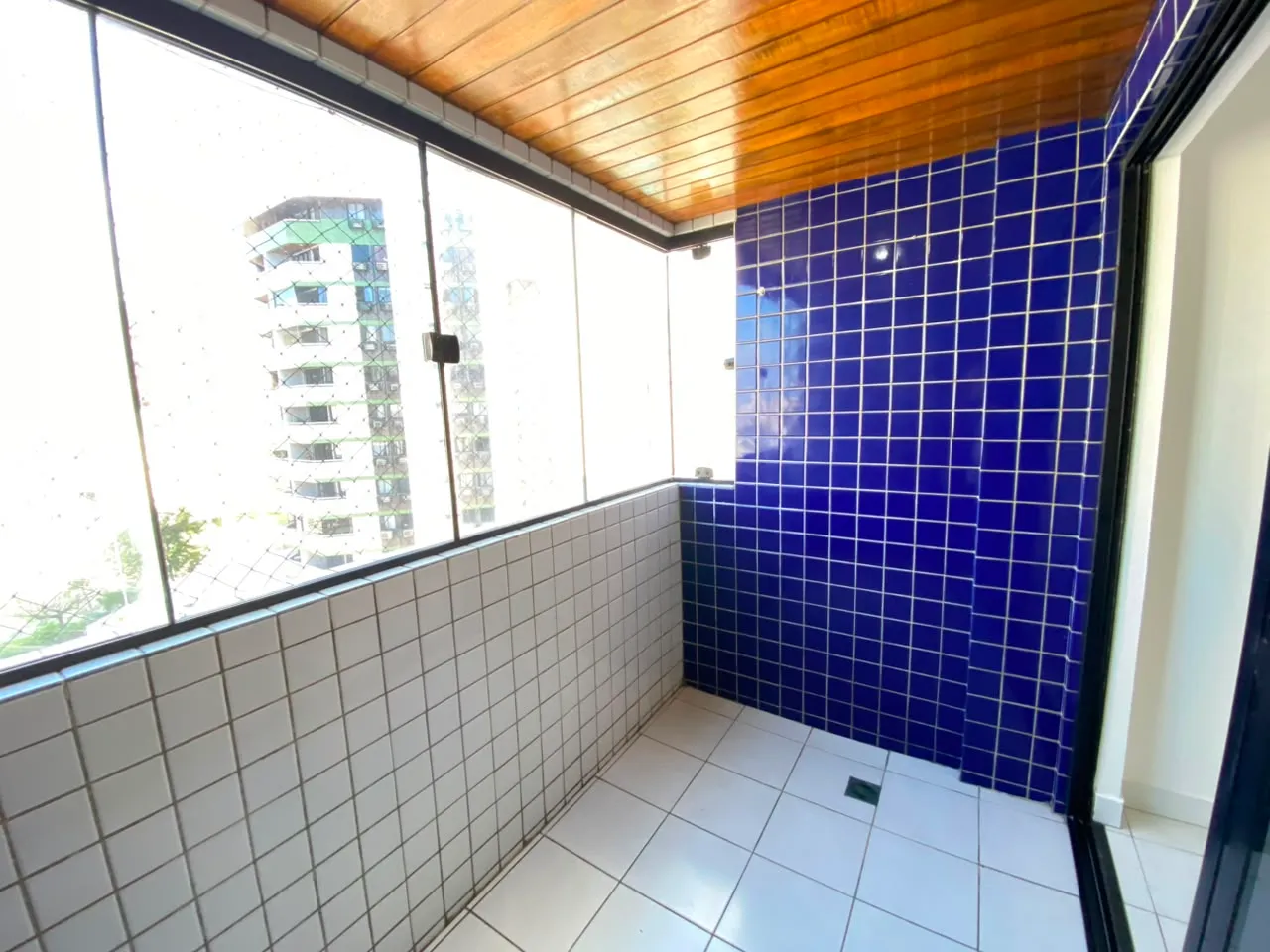 3-bedroom apartment with a private BBQ spot — photo 4