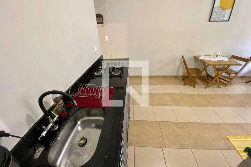 Studio mobiliado de 35 m² com 1 quarto e 1 banheiro — photo 9