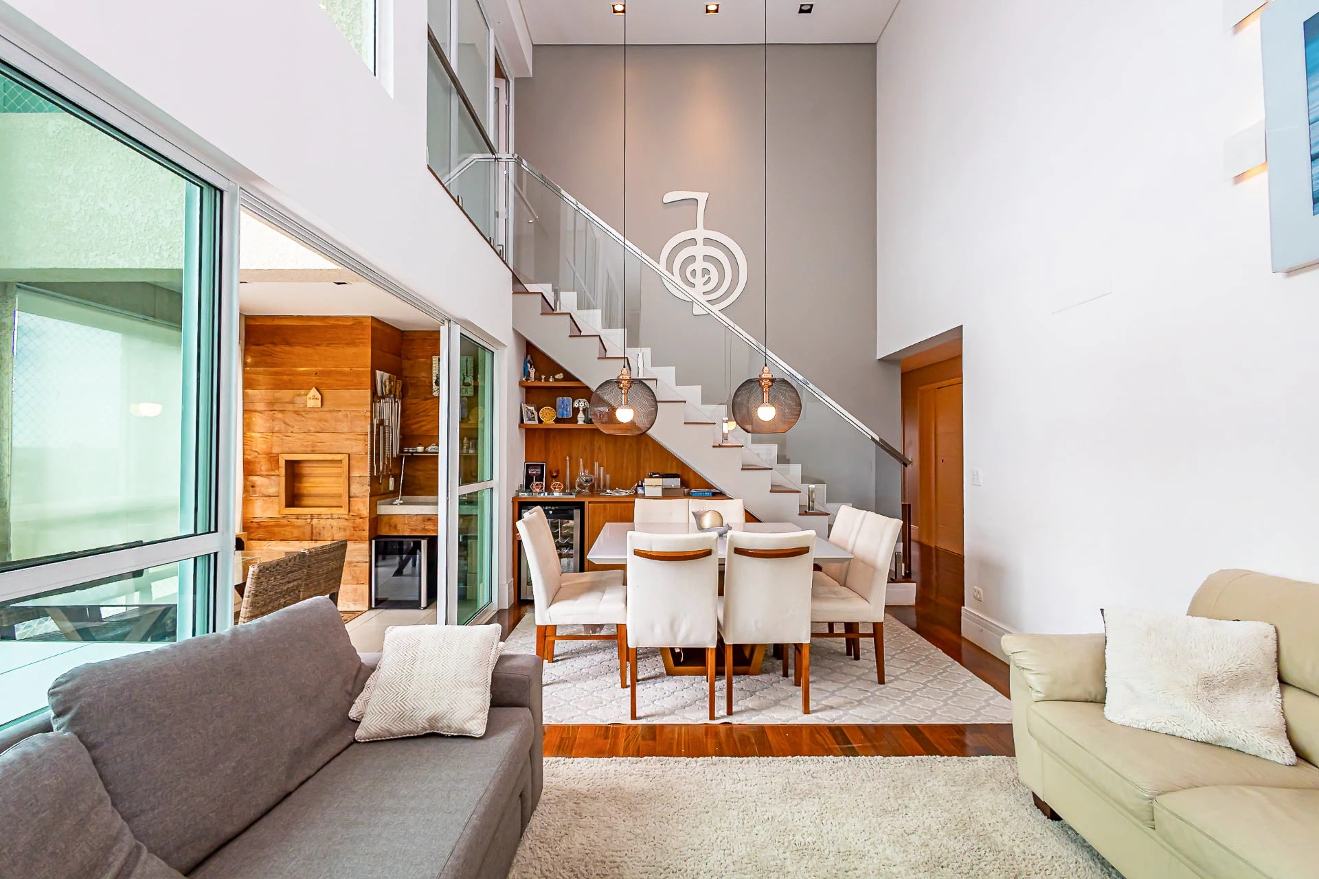4-bedroom apartment with 2 en-suites and floor-to-ceiling windows — photo 6
