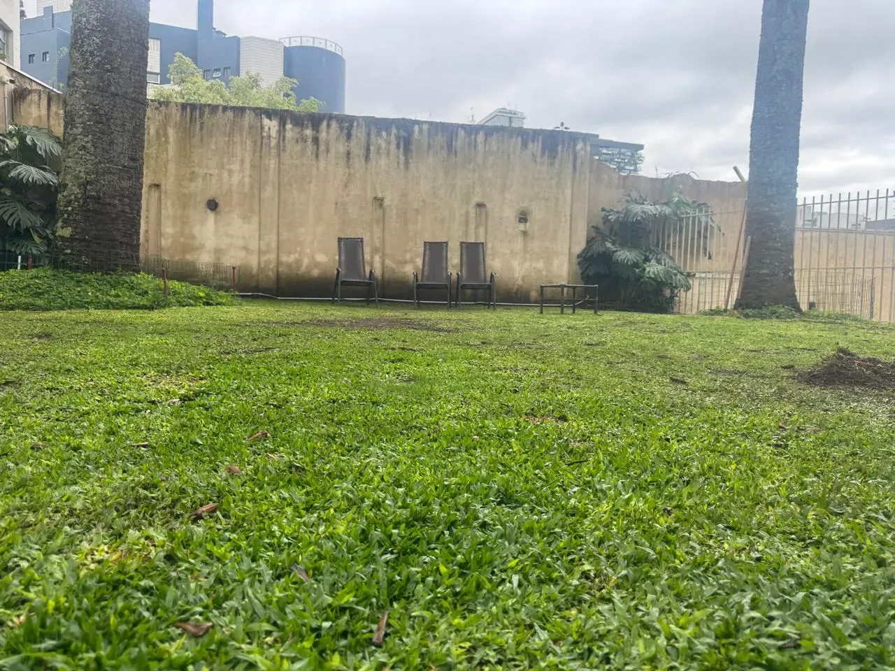One-bedroom apartment with a washing machine in Curitiba — photo 17