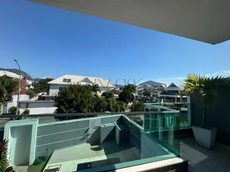 4-bedroom furnished house in a gated condominium 400 m² — photo 12