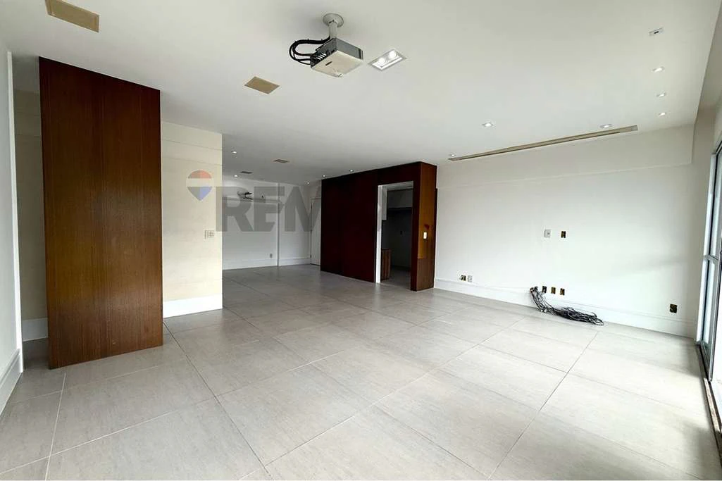 Орендна квартира 150 м² із власним барбекю — photo 21
