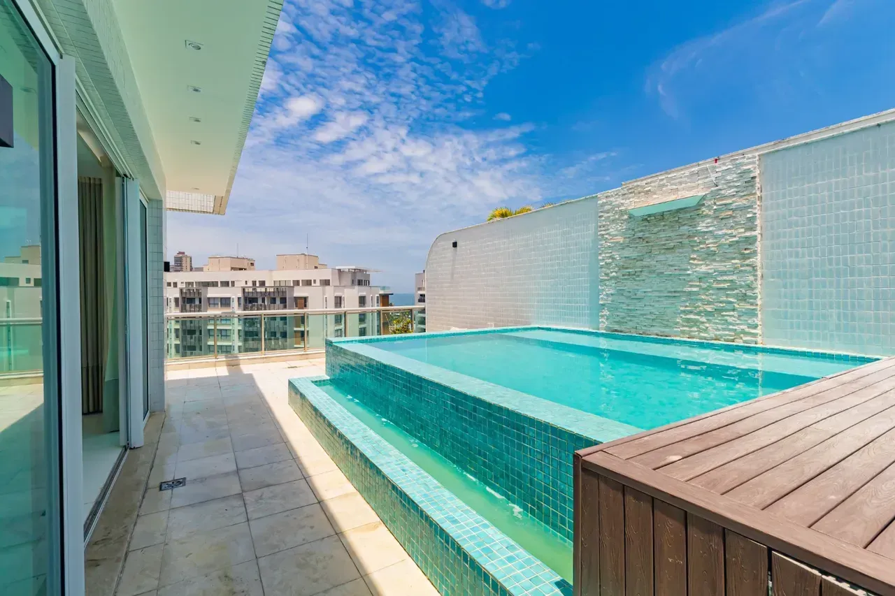 575 m² apartment with 4 en-suite bedrooms and 4 parking — photo 77