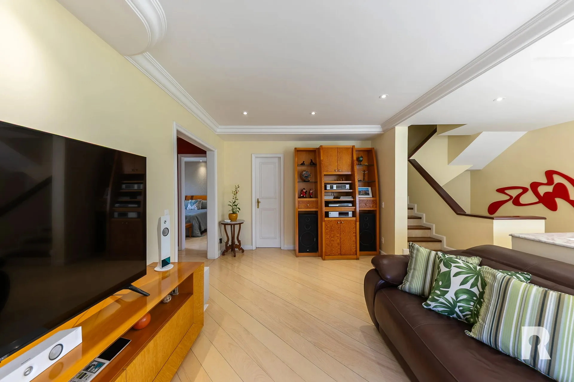 Furnished house with 4 bedrooms and a gas kitchen — photo 29