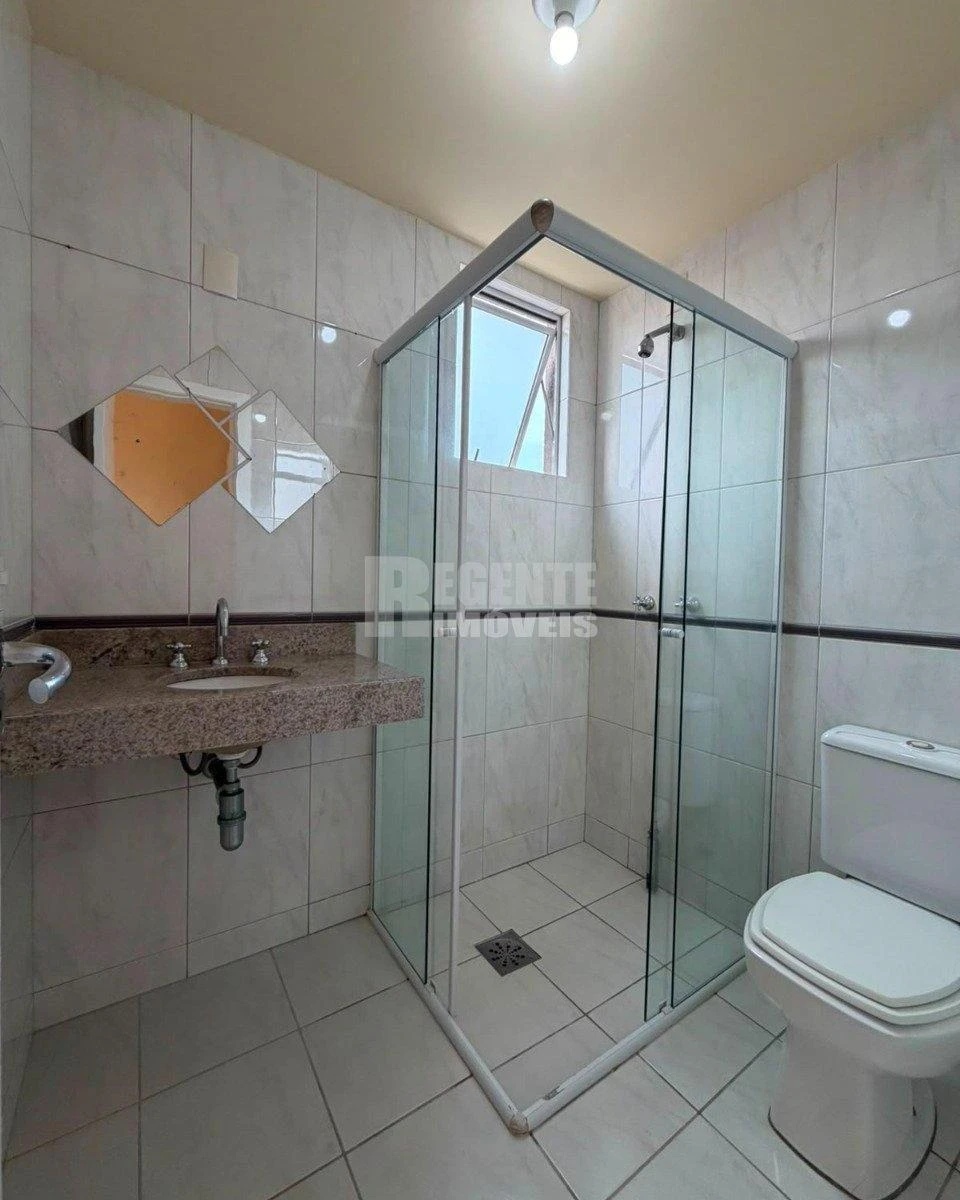 Apartamento de 2 dormitorios con parrilla en la terraza — photo 3