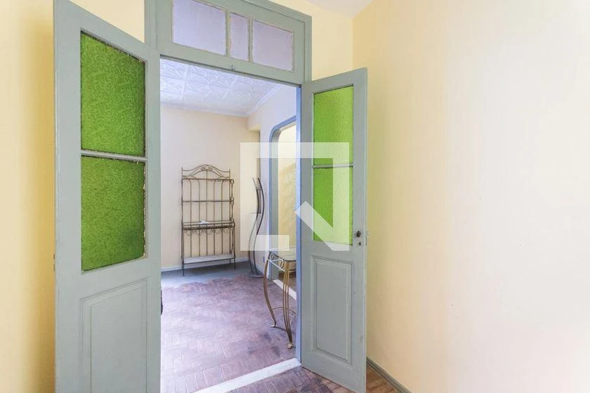 Casa para aluguel com 4 quartos e varanda, 600 m² — photo 42