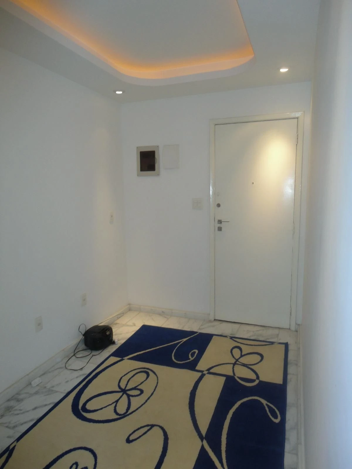 Apartamento mobiliado com 4 quartos e cozinha fechada — photo 9