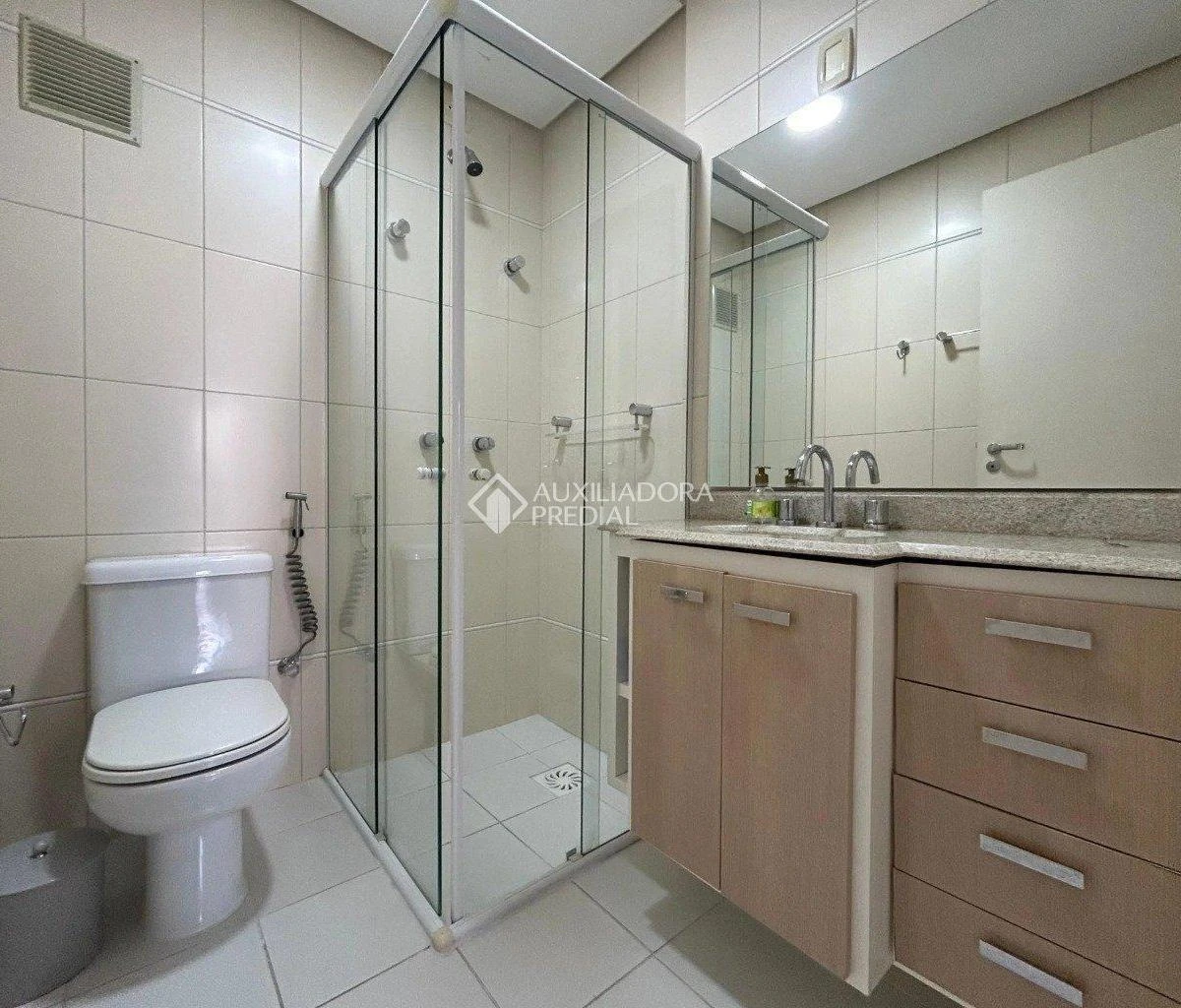 Квартира 85 м² с 2 спальнями и 1 парковкой — photo 34