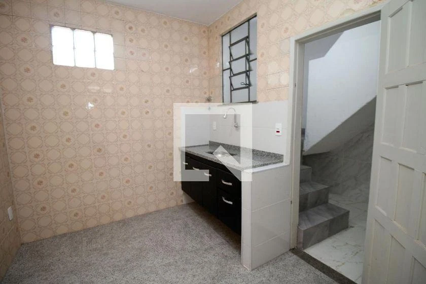 Rental house with 2 bedrooms and a balcony — photo 4